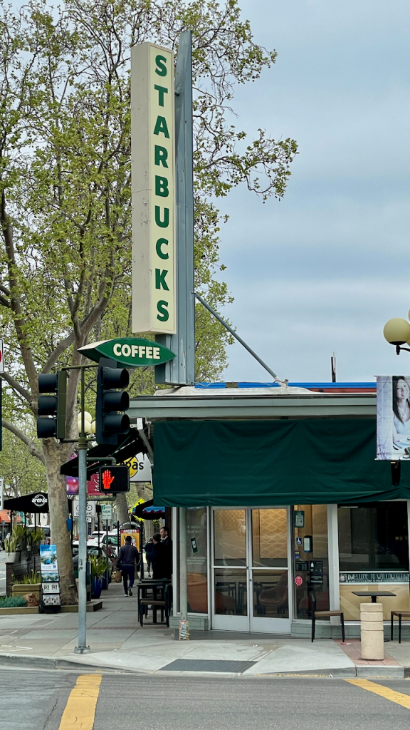 Starbucks in Willow Glen on Lincoln